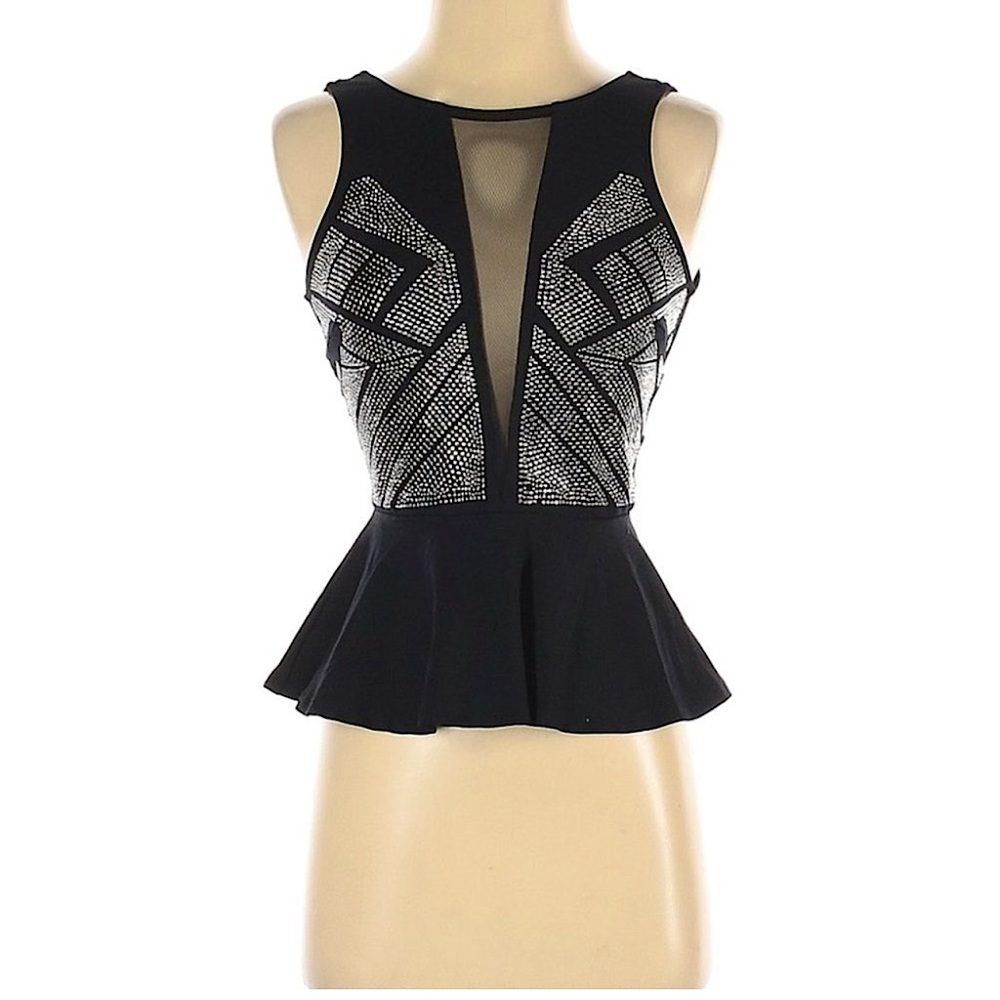 🎉HP🎉 Bebe Studded Peplum Top